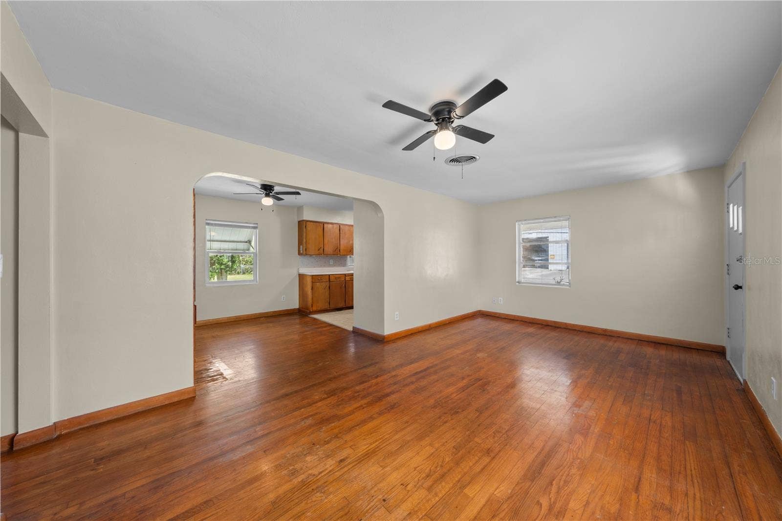 1400 CAROLINA AVE, St Cloud, FL 34769