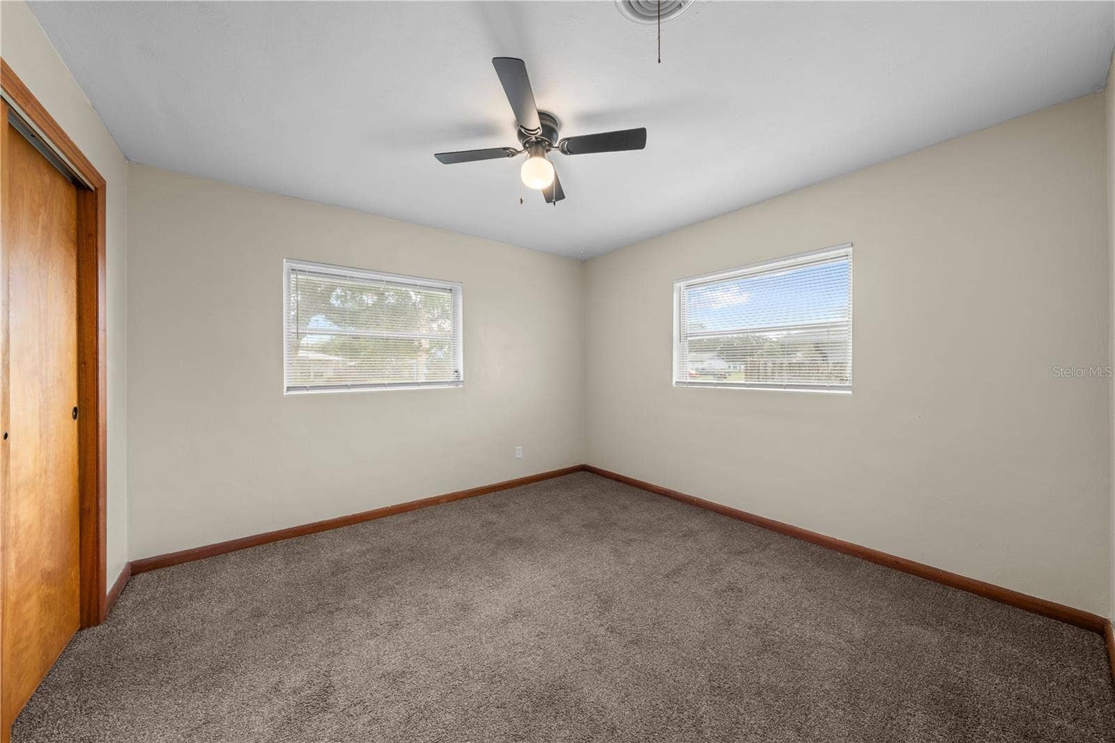 1400 CAROLINA AVE, St Cloud, FL 34769