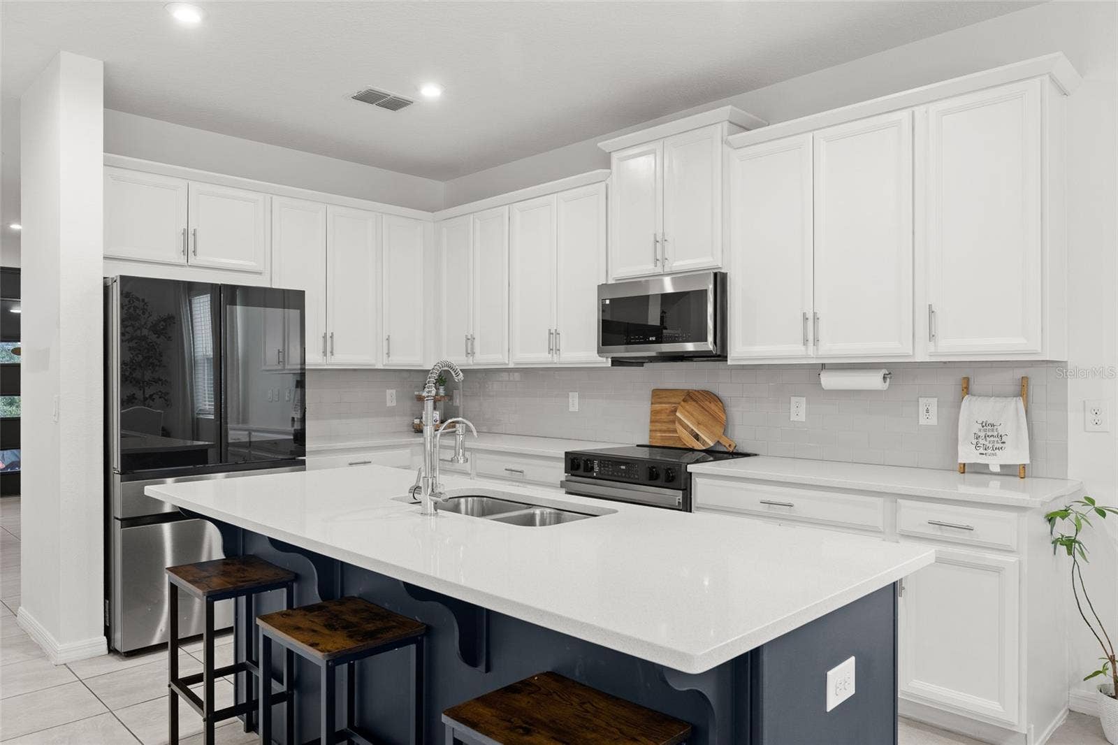 2530 AVIAN LOOP, Kissimmee, FL 34741 2530 AVIAN LOOP, Kissimmee, FL 34741