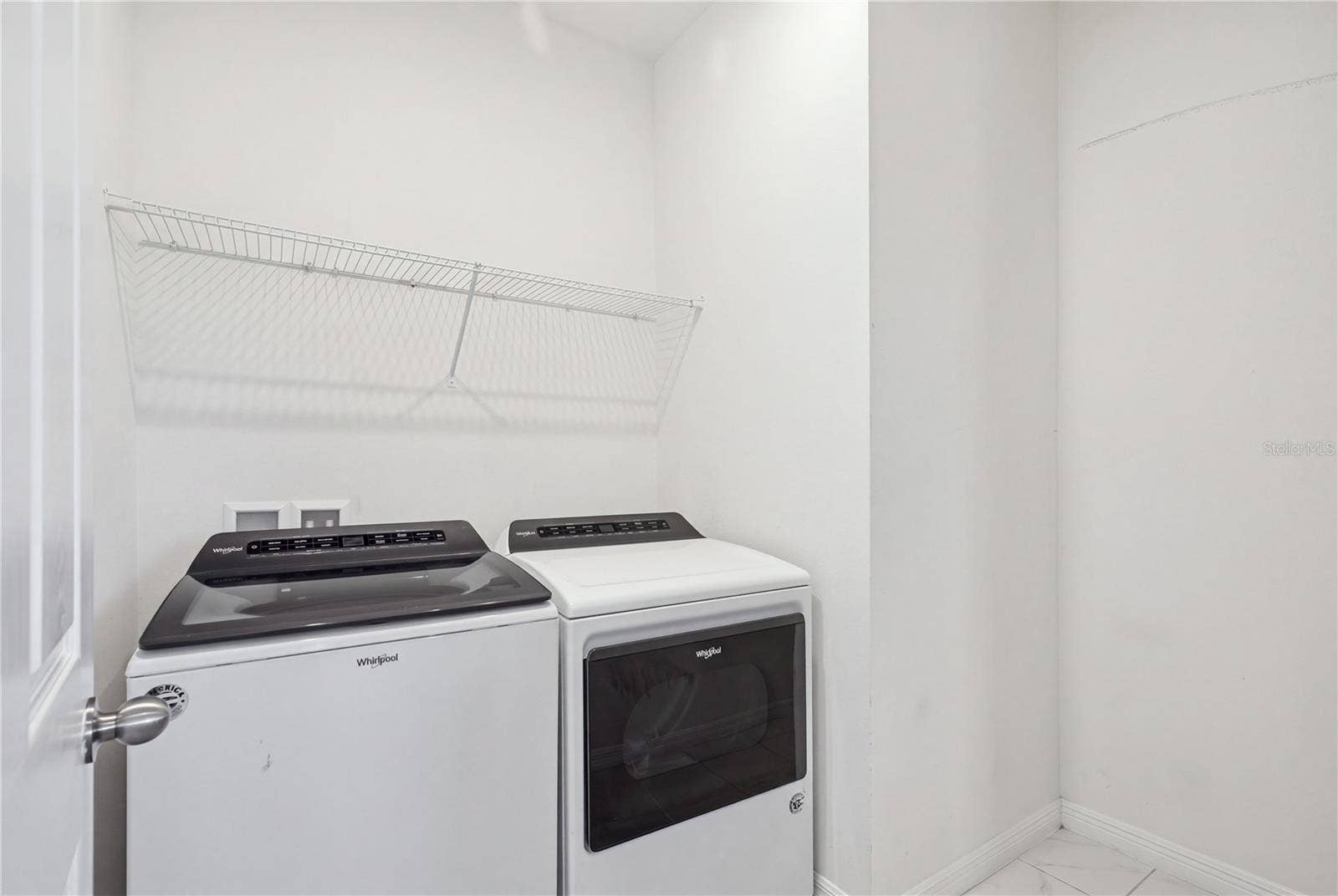 2530 AVIAN LOOP, Kissimmee, FL 34741 2530 AVIAN LOOP, Kissimmee, FL 34741