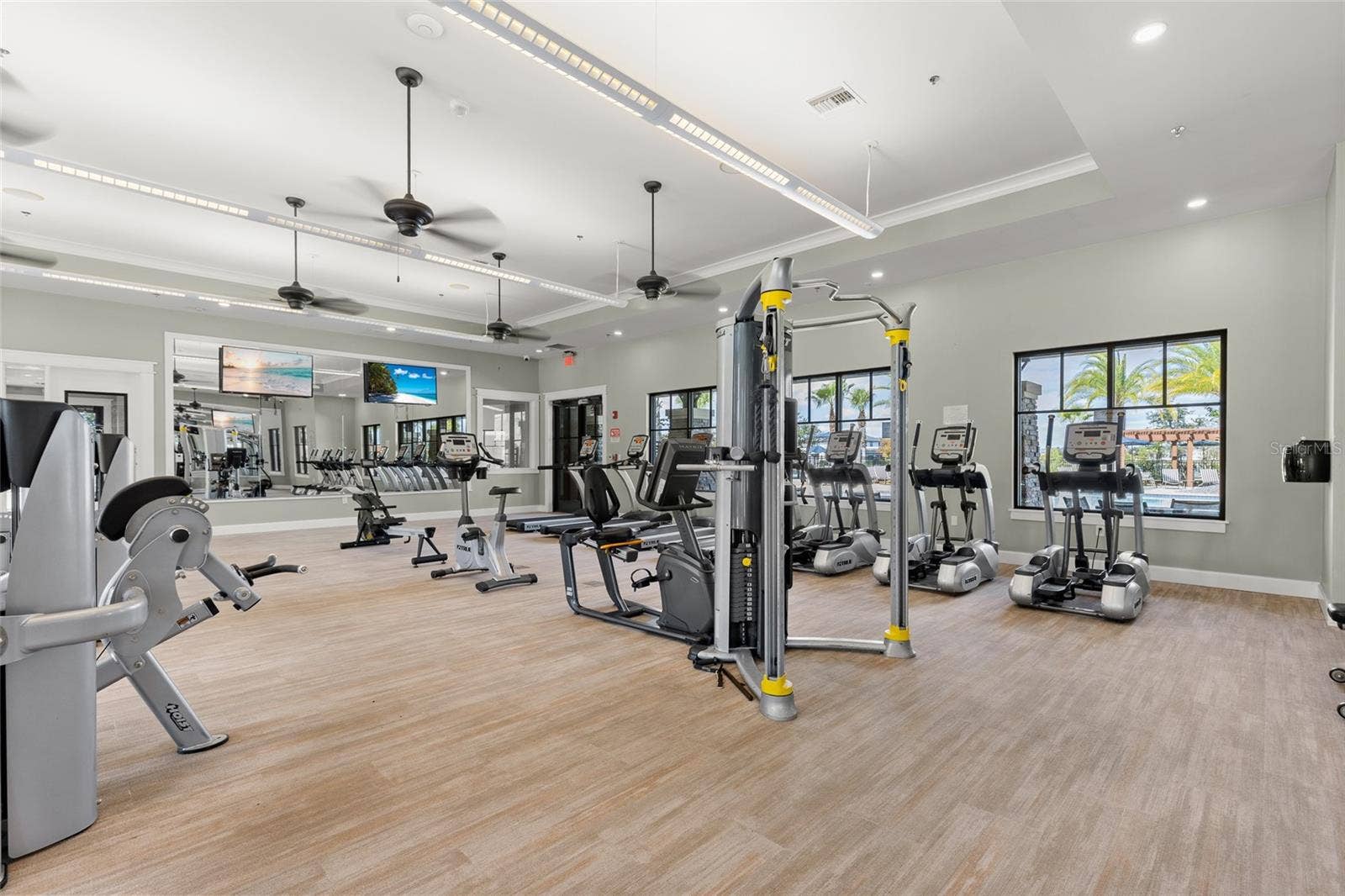 2530 AVIAN LOOP, Kissimmee, FL 34741 2530 AVIAN LOOP, Kissimmee, FL 34741