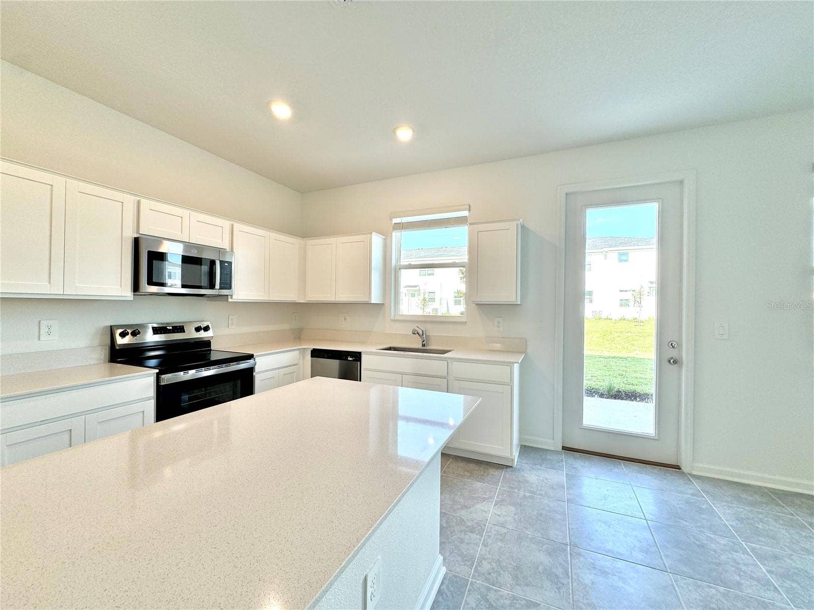 106 NINE IRON DRIVE, Davenport, FL 33896 106 NINE IRON DRIVE, Davenport, FL 33896