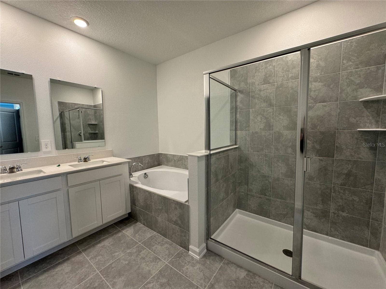 106 NINE IRON DRIVE, Davenport, FL 33896 106 NINE IRON DRIVE, Davenport, FL 33896