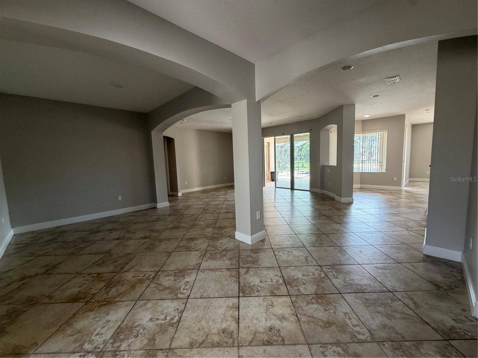 3811 EAGLE ISLES CIRCLE, Kissimmee, FL 34746 3811 EAGLE ISLES CIRCLE, Kissimmee, FL 34746