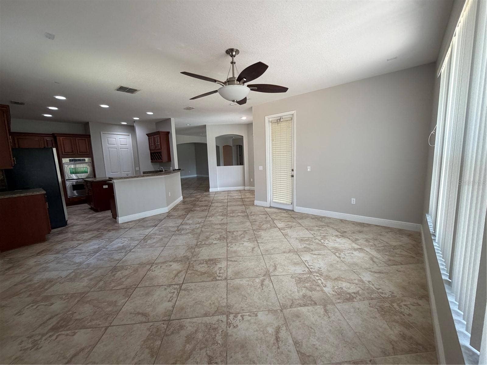 3811 EAGLE ISLES CIRCLE, Kissimmee, FL 34746 3811 EAGLE ISLES CIRCLE, Kissimmee, FL 34746