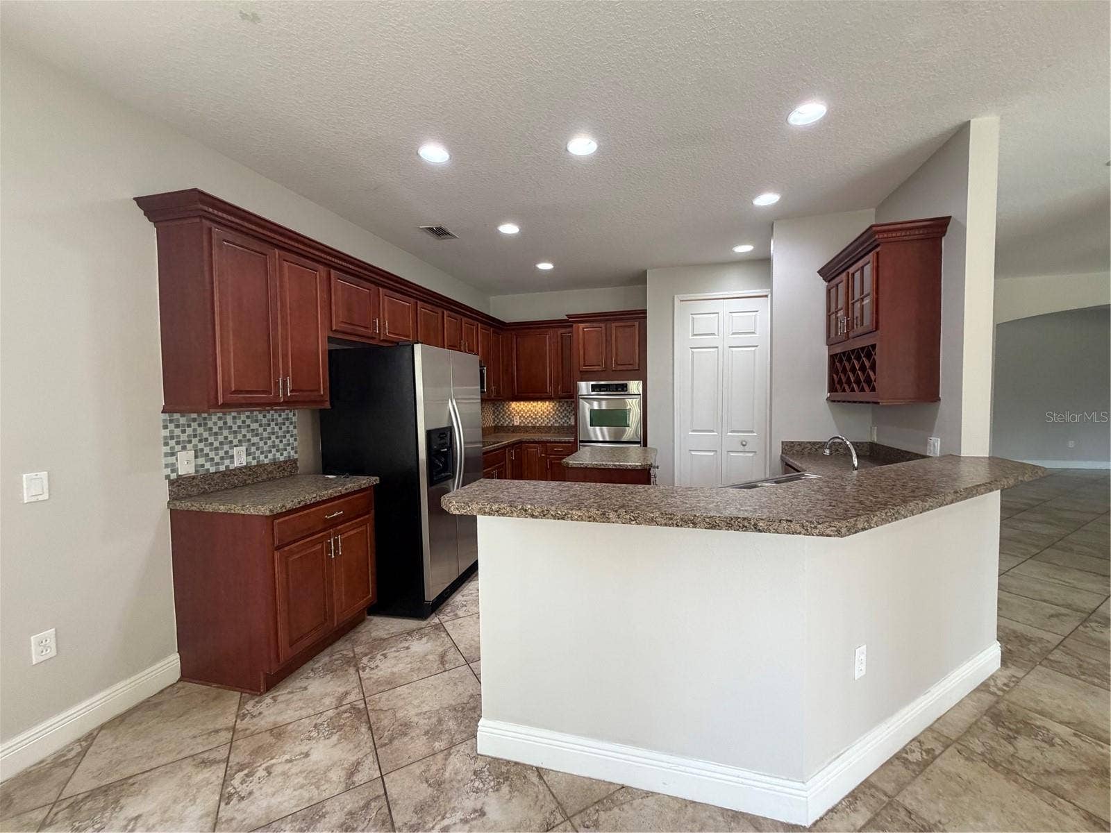3811 EAGLE ISLES CIRCLE, Kissimmee, FL 34746 3811 EAGLE ISLES CIRCLE, Kissimmee, FL 34746