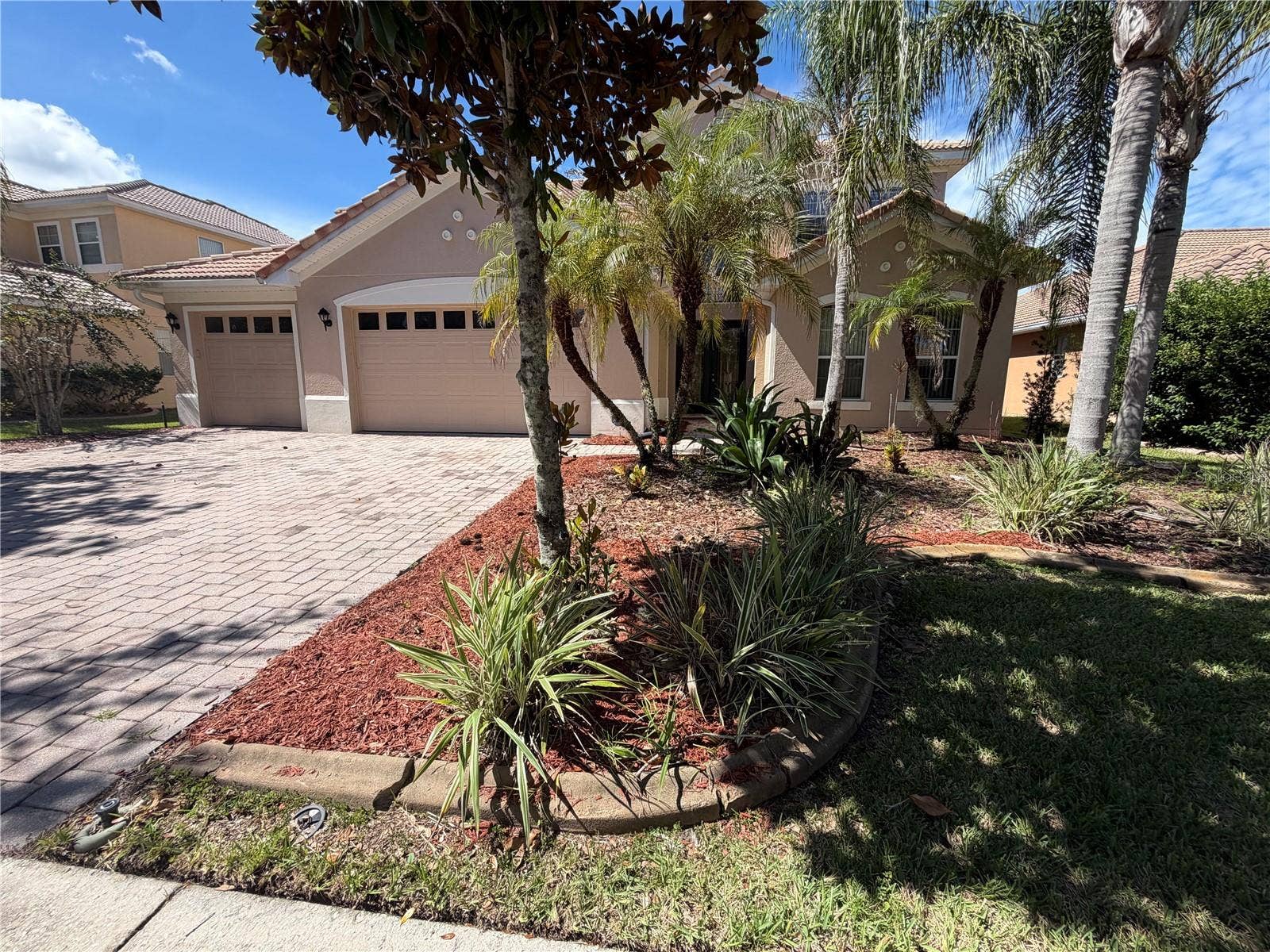 3811 EAGLE ISLES CIRCLE, Kissimmee, FL 34746 3811 EAGLE ISLES CIRCLE, Kissimmee, FL 34746