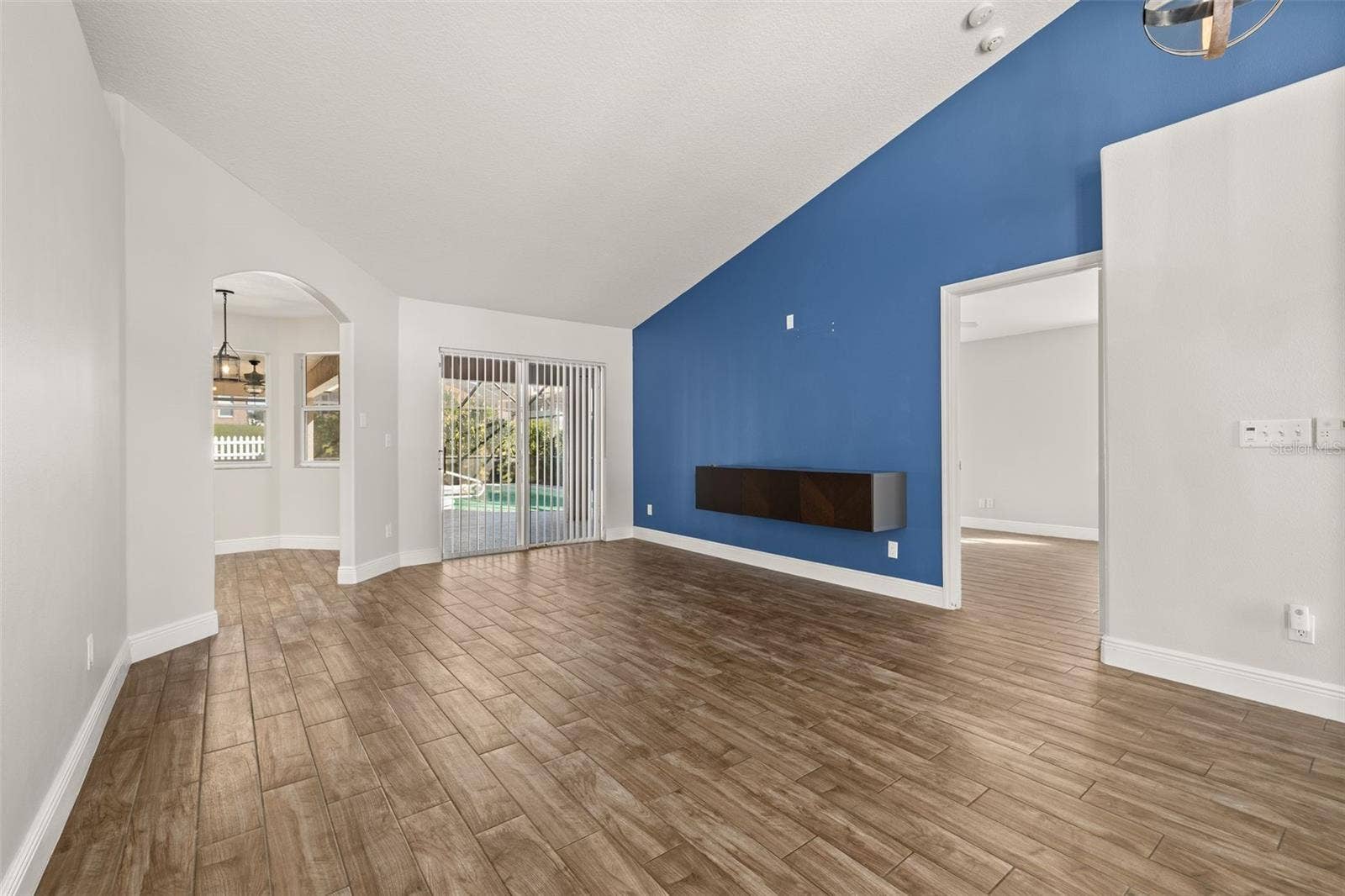 543 DOLCETTO DRIVE, Davenport, FL 33897 543 DOLCETTO DRIVE, Davenport, FL 33897