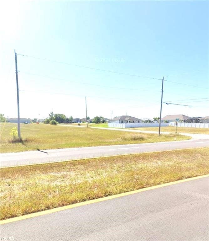 1300 N GATOR CIRCLE, Cape Coral, FL 33909