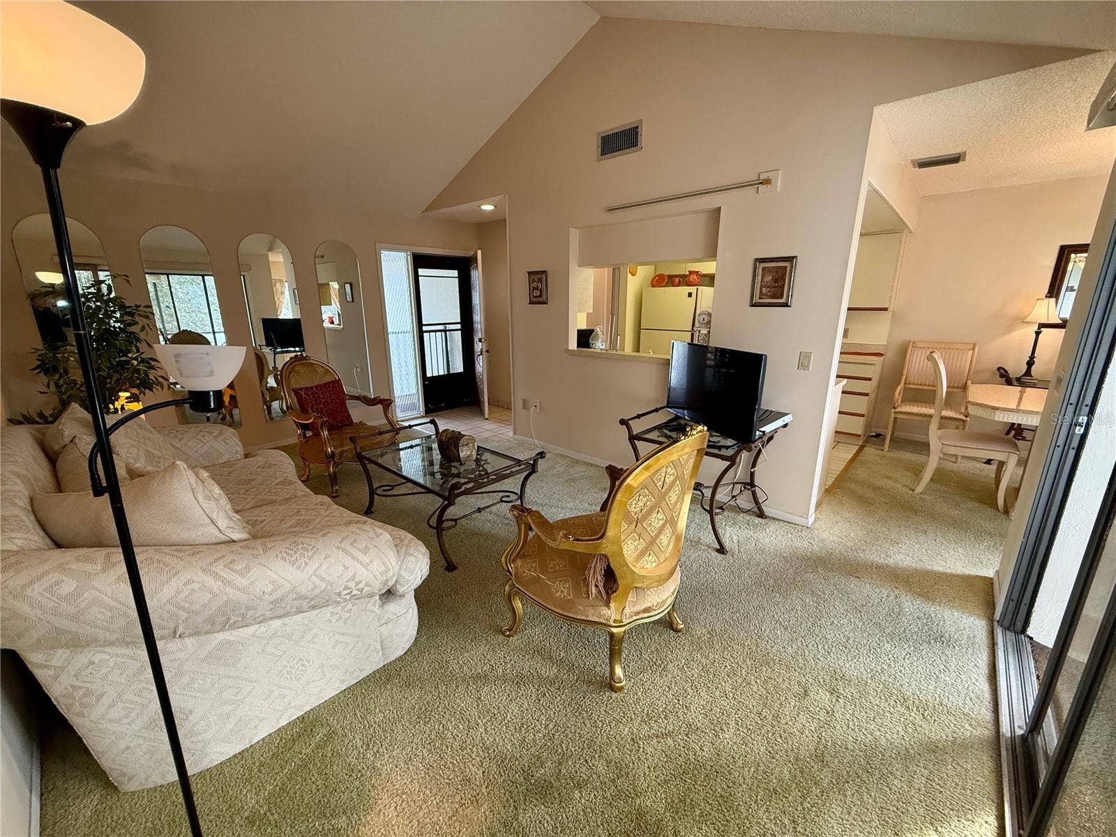 2 BUCK CIRCLE, #2, Haines City, FL 33844
