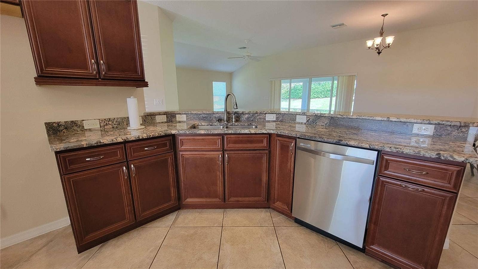 941 MANDRAKE STREET, The Villages, FL 32162 941 MANDRAKE STREET, The Villages, FL 32162