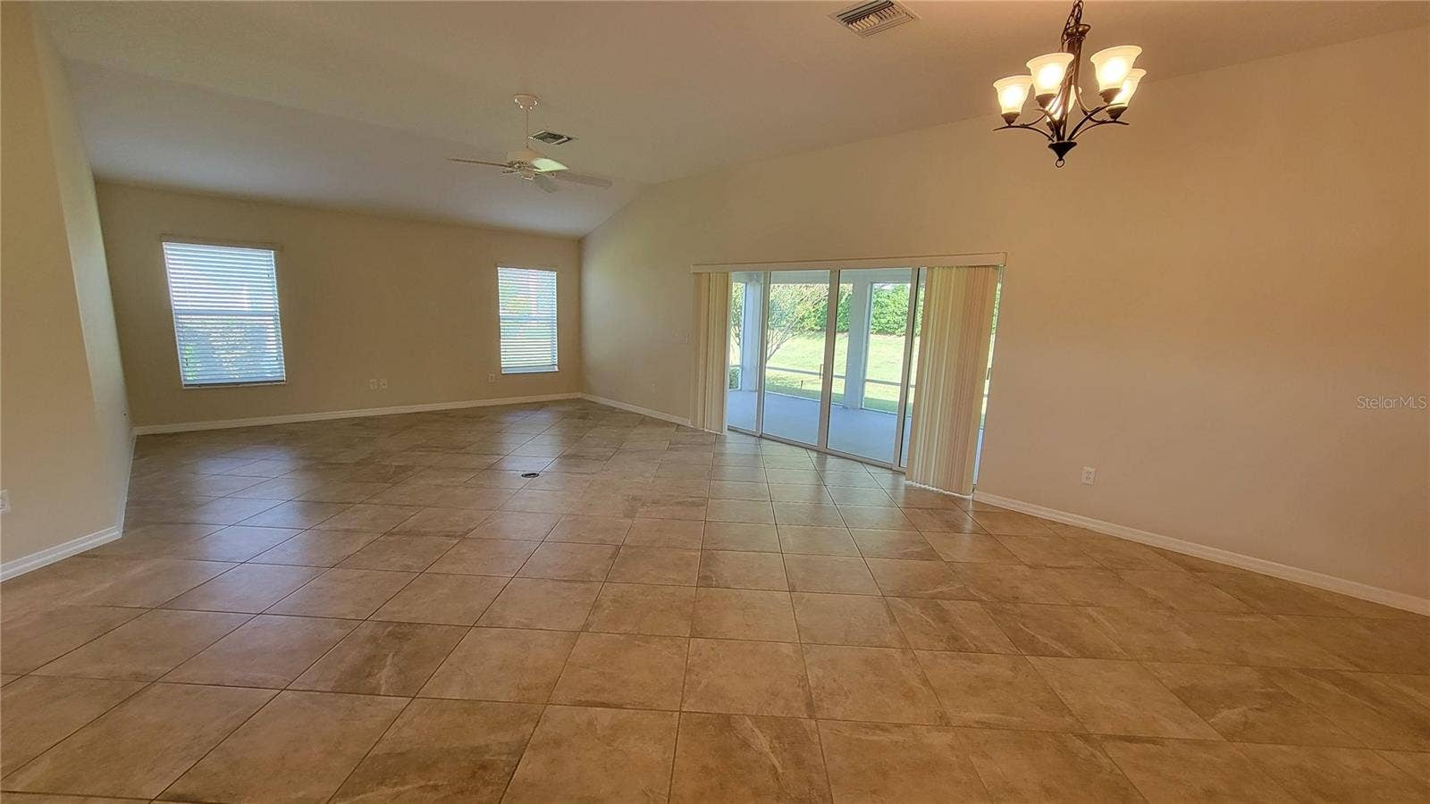 941 MANDRAKE STREET, The Villages, FL 32162 941 MANDRAKE STREET, The Villages, FL 32162