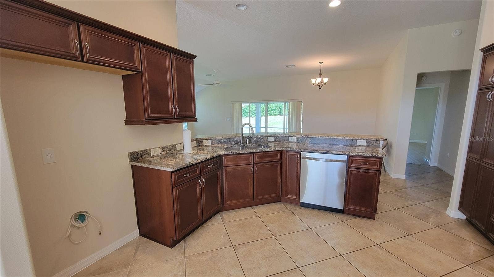941 MANDRAKE STREET, The Villages, FL 32162 941 MANDRAKE STREET, The Villages, FL 32162
