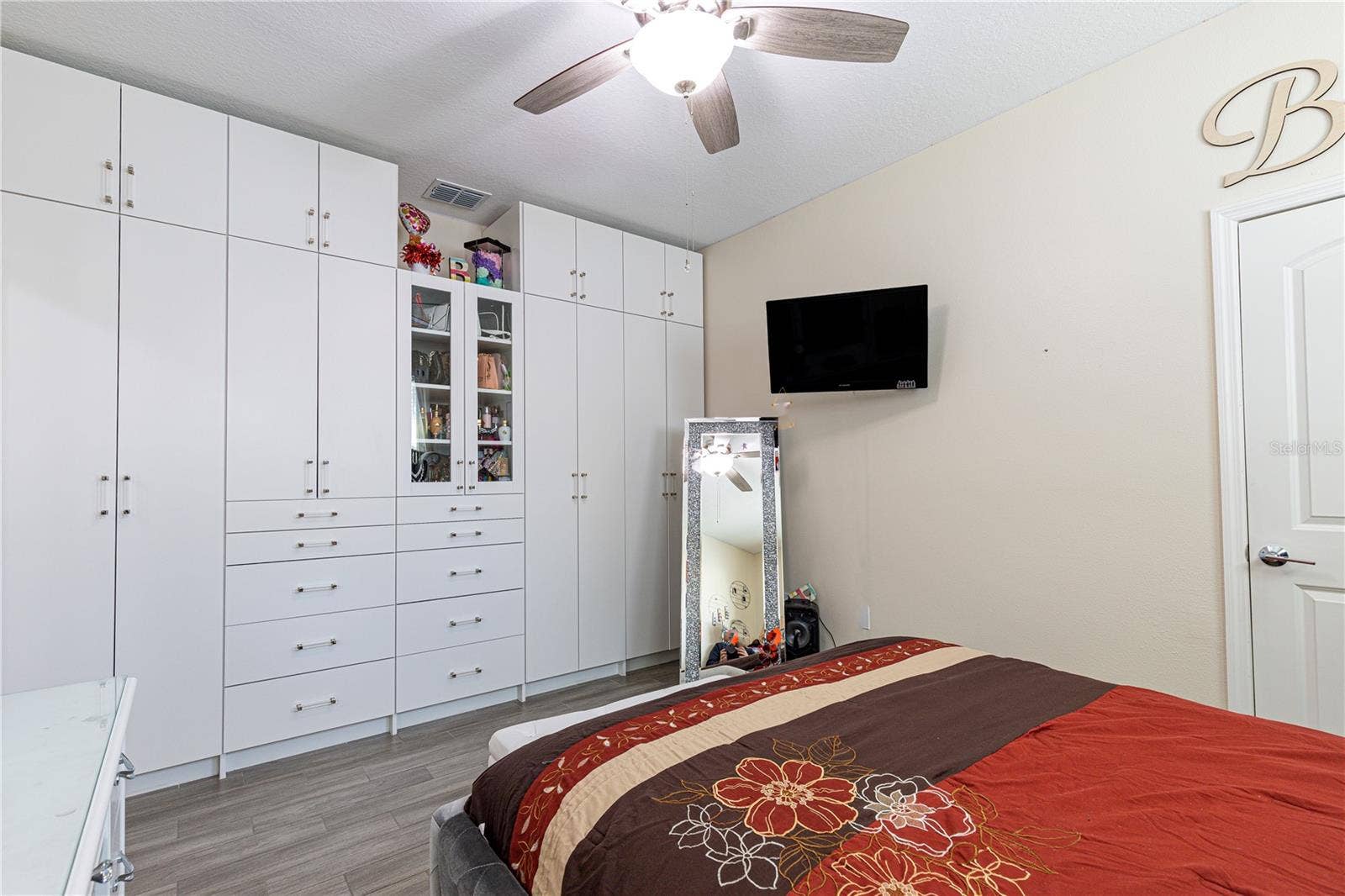 6359 LAKEPINE STREET, St Cloud, FL 34771 6359 LAKEPINE STREET, St Cloud, FL 34771