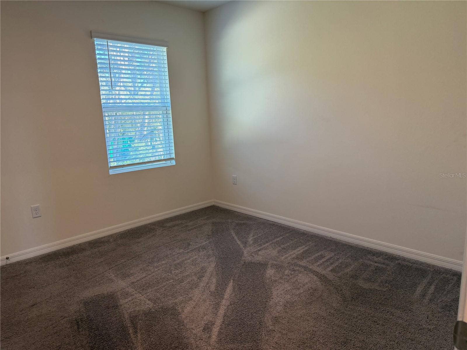 682 PARK PLACE BOULEVARD, Davenport, FL 33837