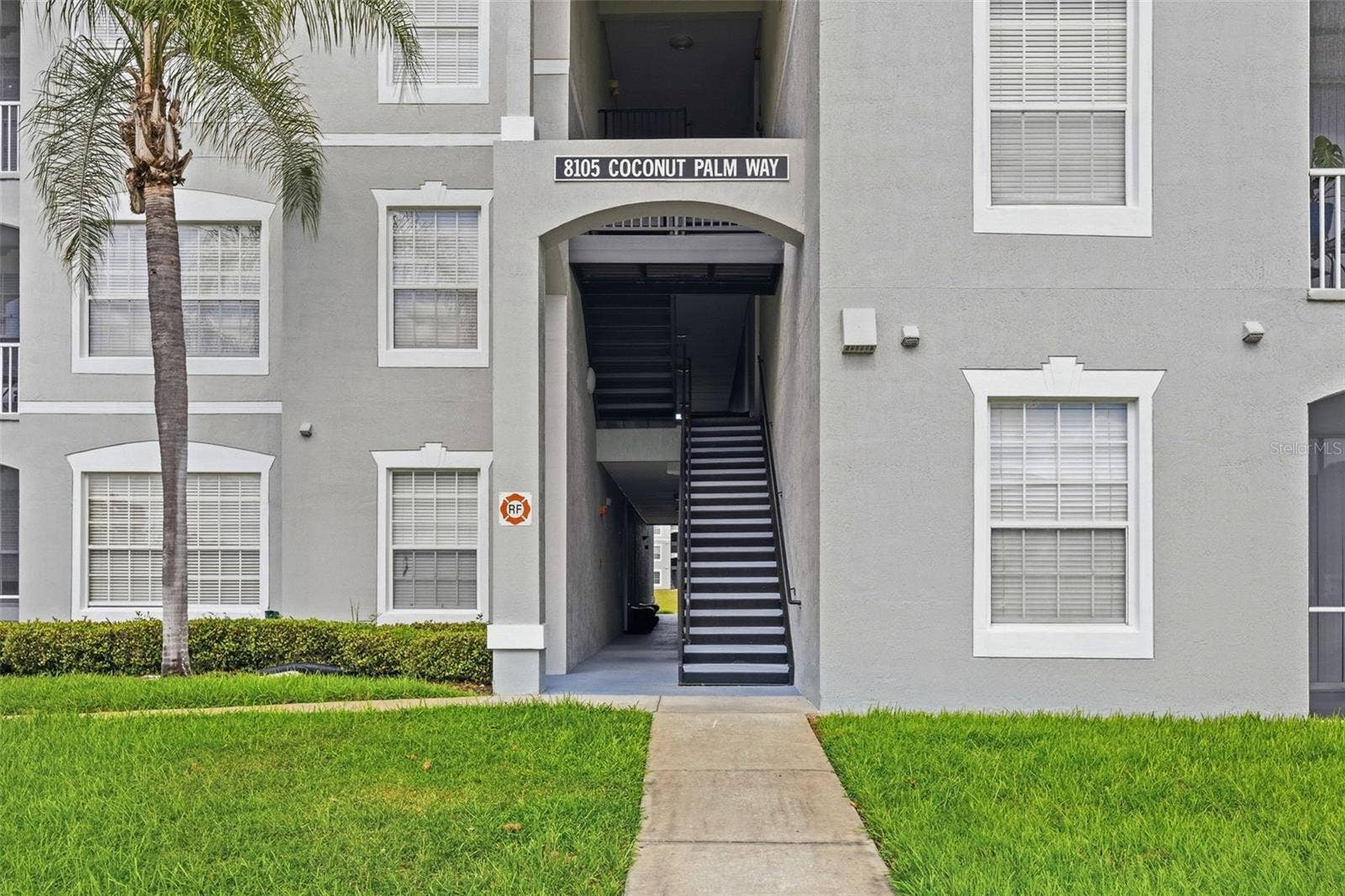 8105 COCONUT PALM WAY, #303, Kissimmee, FL 34747