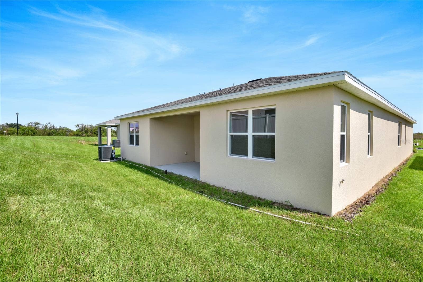 1011 WISTERIA WAY, Dundee, FL 33838 1011 WISTERIA WAY, Dundee, FL 33838