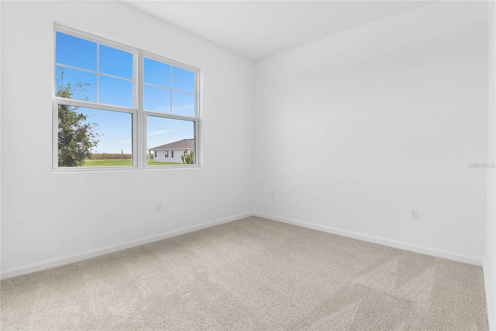 1011 WISTERIA WAY, Dundee, FL 33838 1011 WISTERIA WAY, Dundee, FL 33838
