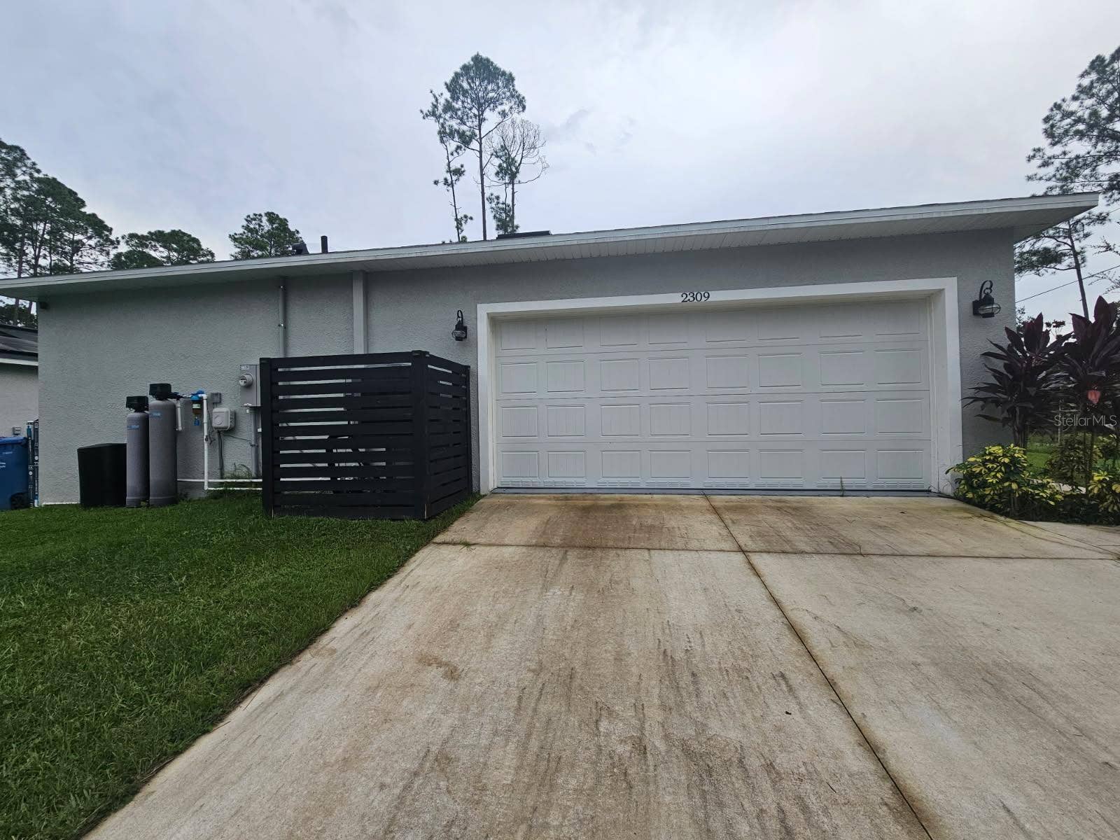 2309 8TH AVENUE, Deland, FL 32724 2309 8TH AVENUE, Deland, FL 32724