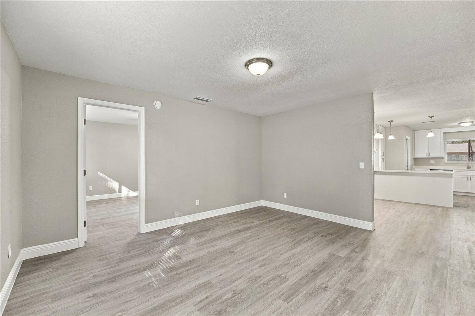 136 PUELBA LANE, Kissimmee, FL 34743