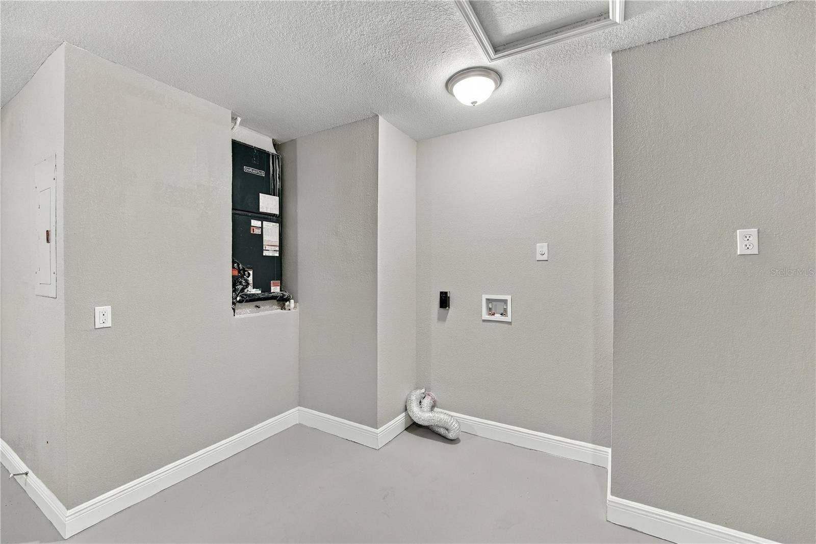 136 PUELBA LANE, Kissimmee, FL 34743