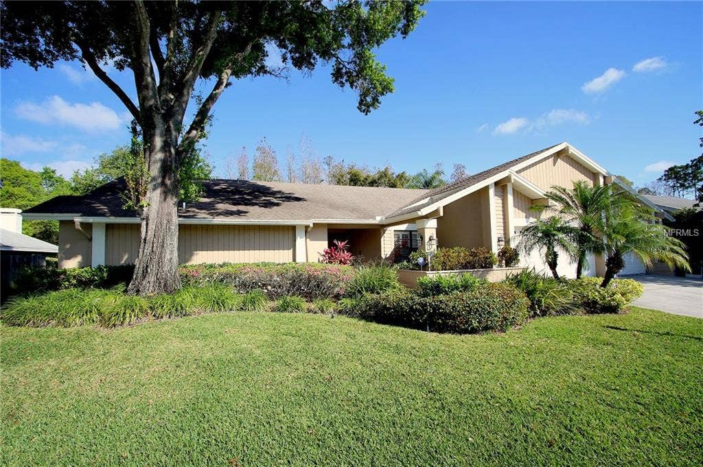 13722 WALBROOKE DRIVE, Tampa, FL 33624 =