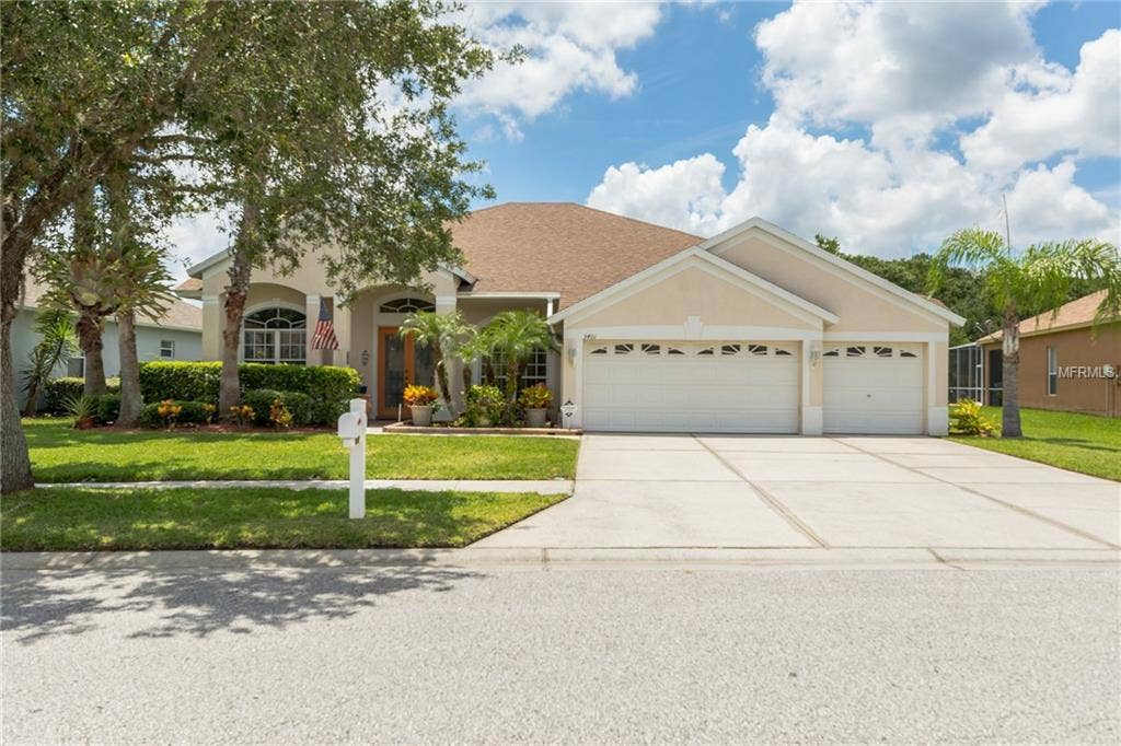 5401 SILVER CHARM TERRACE, Wesley Chapel, FL 33544 =