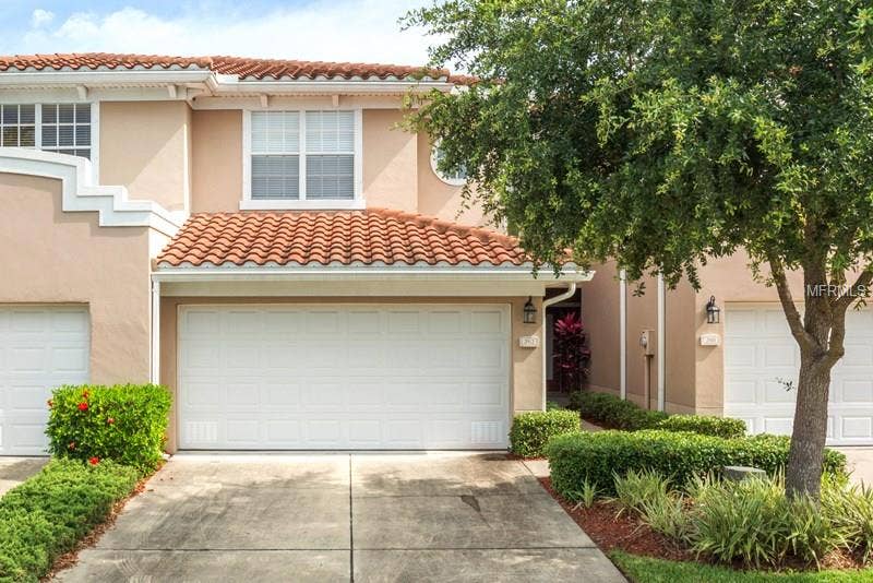 Property photo for 262 VALENCIA CIRCLE, St Petersburg, FL