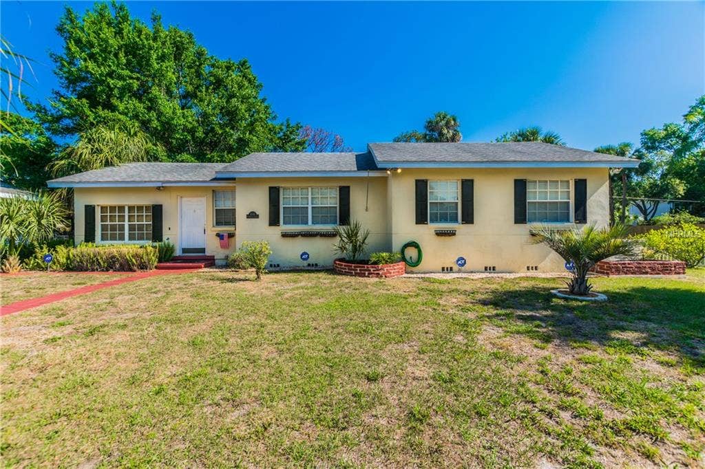 4101 W MULLEN AVENUE, Tampa, FL 33609 =