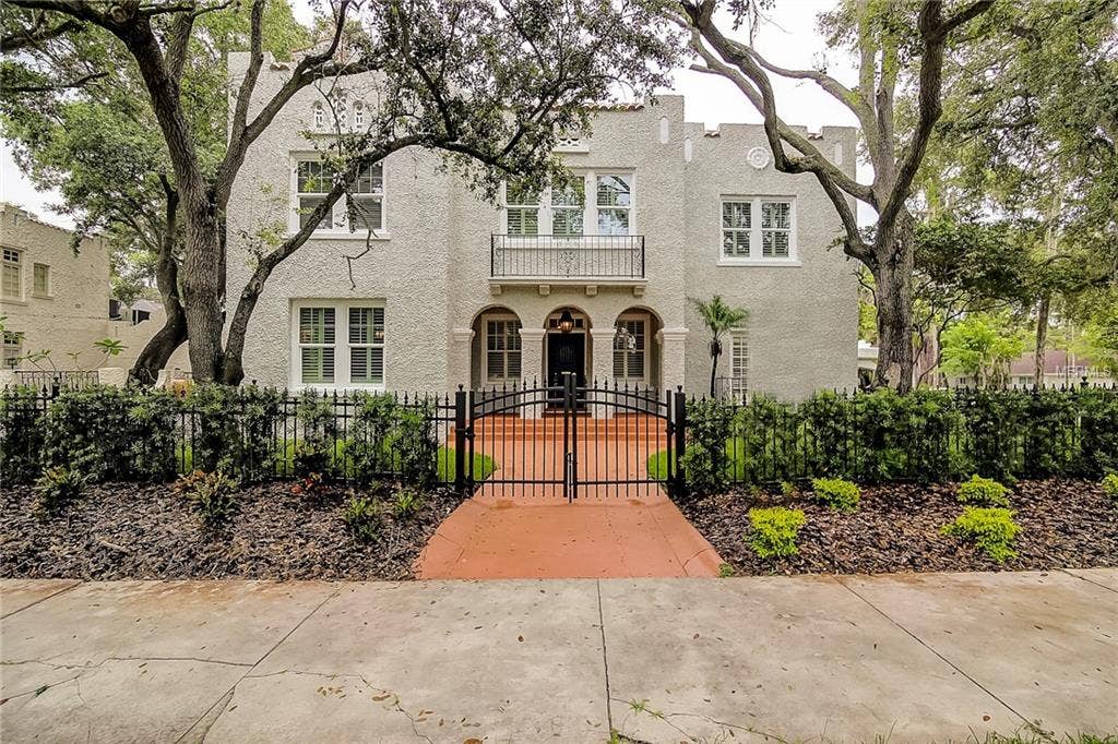 4625 W WOODMERE ROAD, Tampa, FL 33609 =