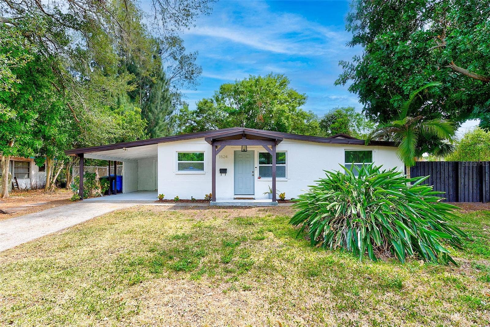 1524 CONNECTICUT AVENUE NE, St Petersburg, FL 33703 1524 CONNECTICUT AVENUE NE, St Petersburg, FL 33703