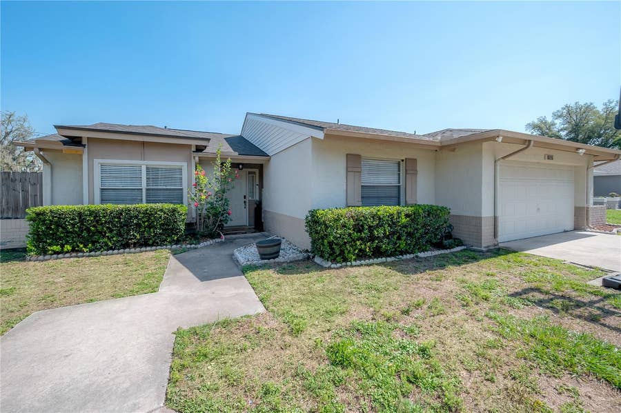 Property photo for 17627 WHISTLING LANE, Lutz, FL