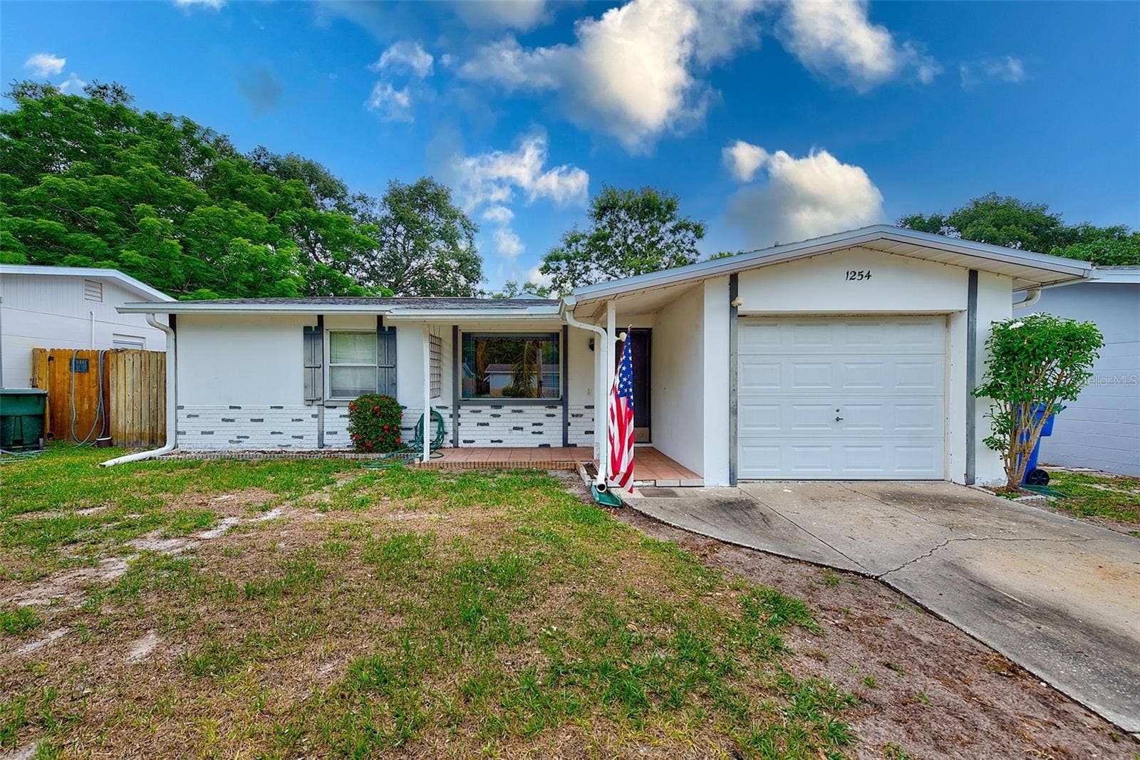 1254 8TH AVENUE NE, Largo, FL 33770 1254 8TH AVENUE NE, Largo, FL 33770