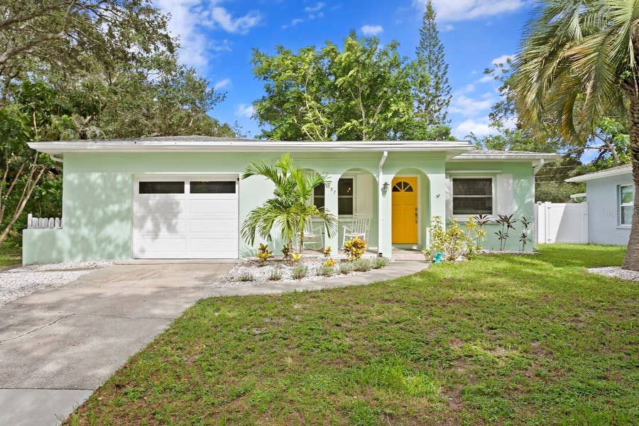 Property photo for 657 PINEWOOD DRIVE, Dunedin, FL