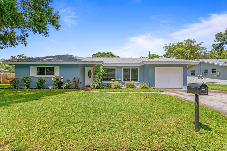 Property photo for 2553 FOREST PARKWAY S, Largo, FL
