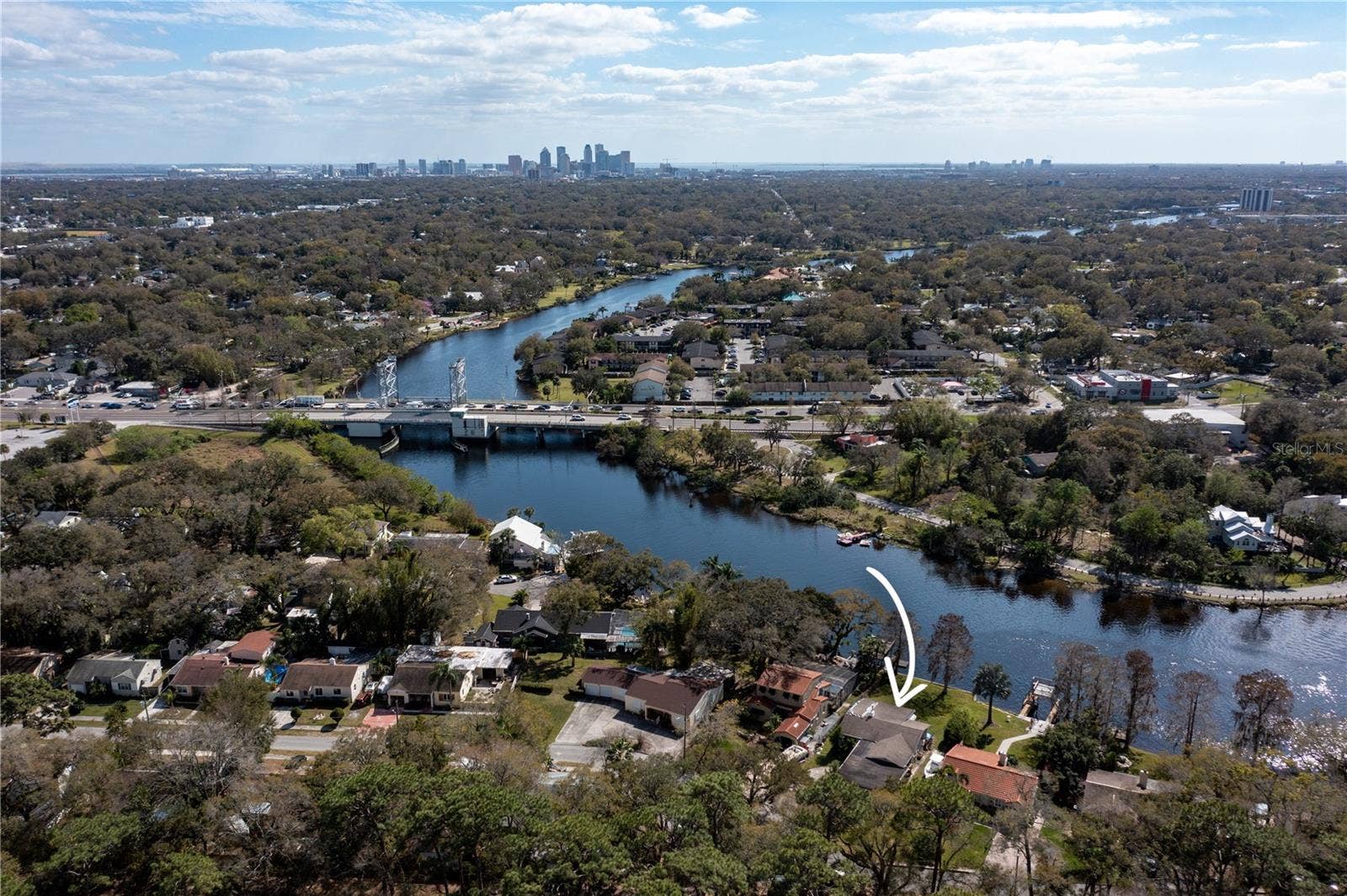 338 W RIO VISTA COURT, Tampa, FL 33604 338 W RIO VISTA COURT, Tampa, FL 33604