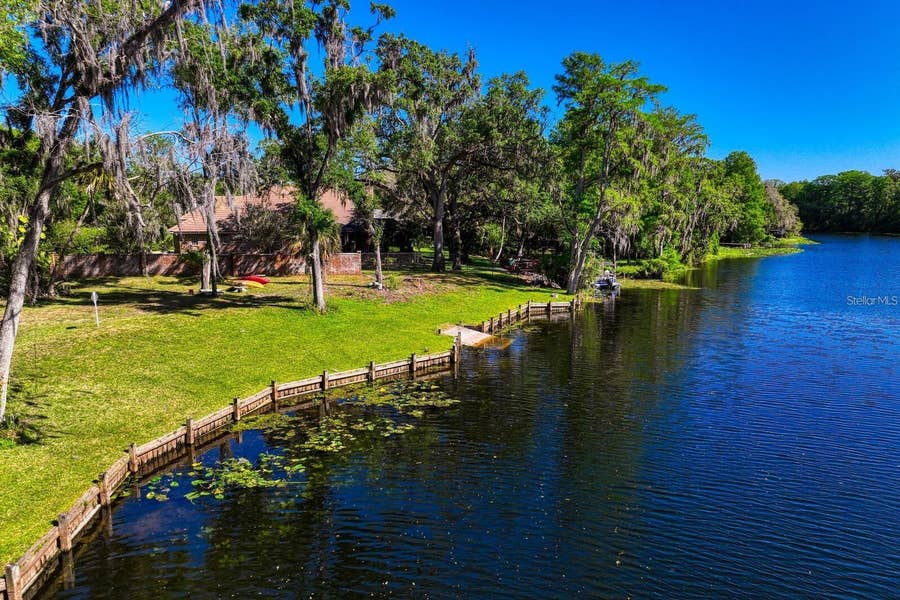 Property photo for 7810 TERRACE OAKS COURT, Temple Terrace, FL