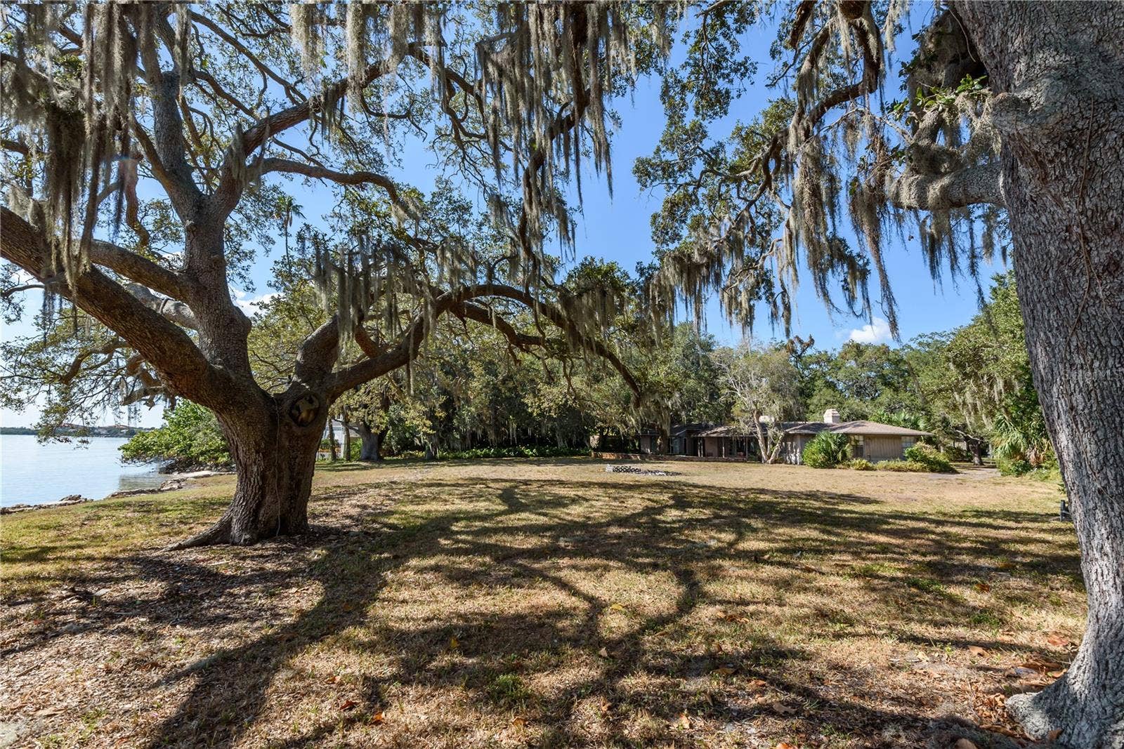 6210 BAYSHORE BOULEVARD, Tampa, FL 33611 6210 BAYSHORE BOULEVARD, Tampa, FL 33611