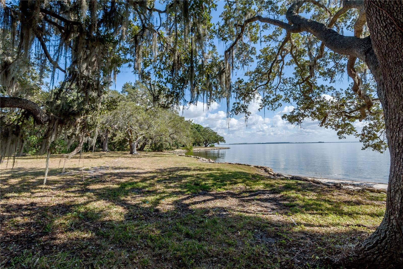 6210 BAYSHORE BOULEVARD, Tampa, FL 33611 6210 BAYSHORE BOULEVARD, Tampa, FL 33611