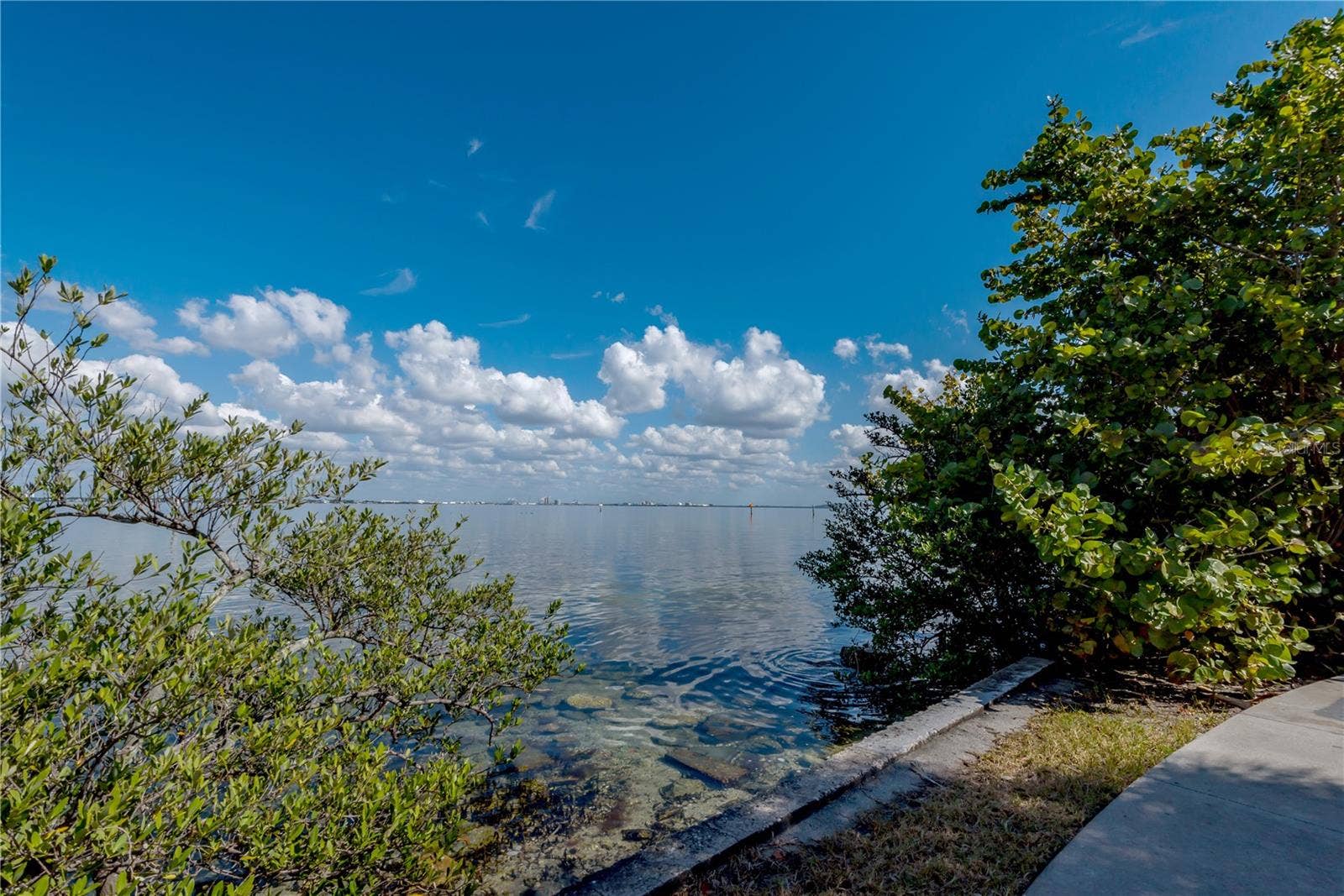 6210 BAYSHORE BOULEVARD, Tampa, FL 33611 6210 BAYSHORE BOULEVARD, Tampa, FL 33611