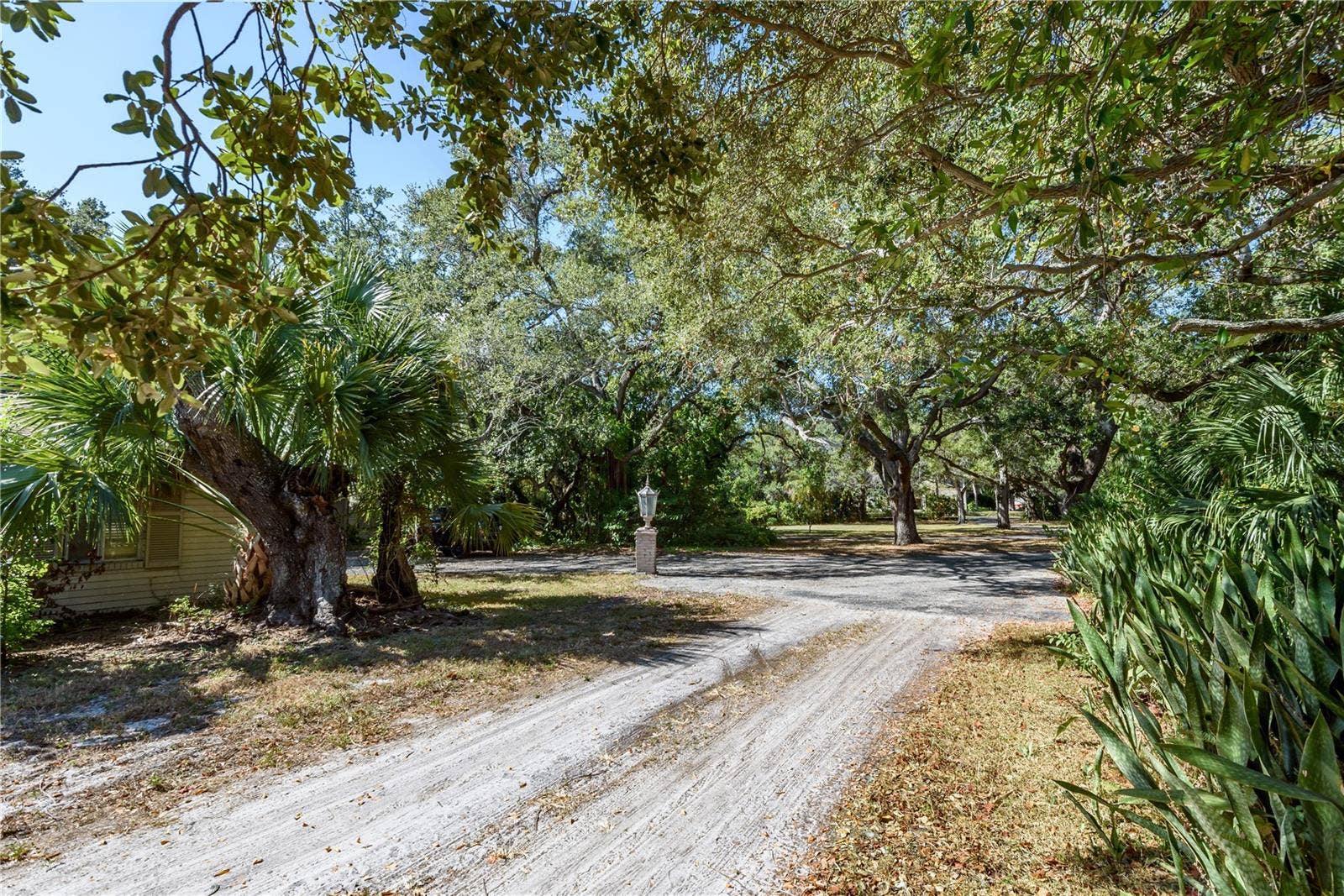 6210 BAYSHORE BOULEVARD, Tampa, FL 33611 6210 BAYSHORE BOULEVARD, Tampa, FL 33611