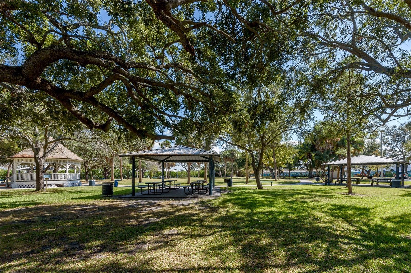 6210 BAYSHORE BOULEVARD, Tampa, FL 33611 6210 BAYSHORE BOULEVARD, Tampa, FL 33611