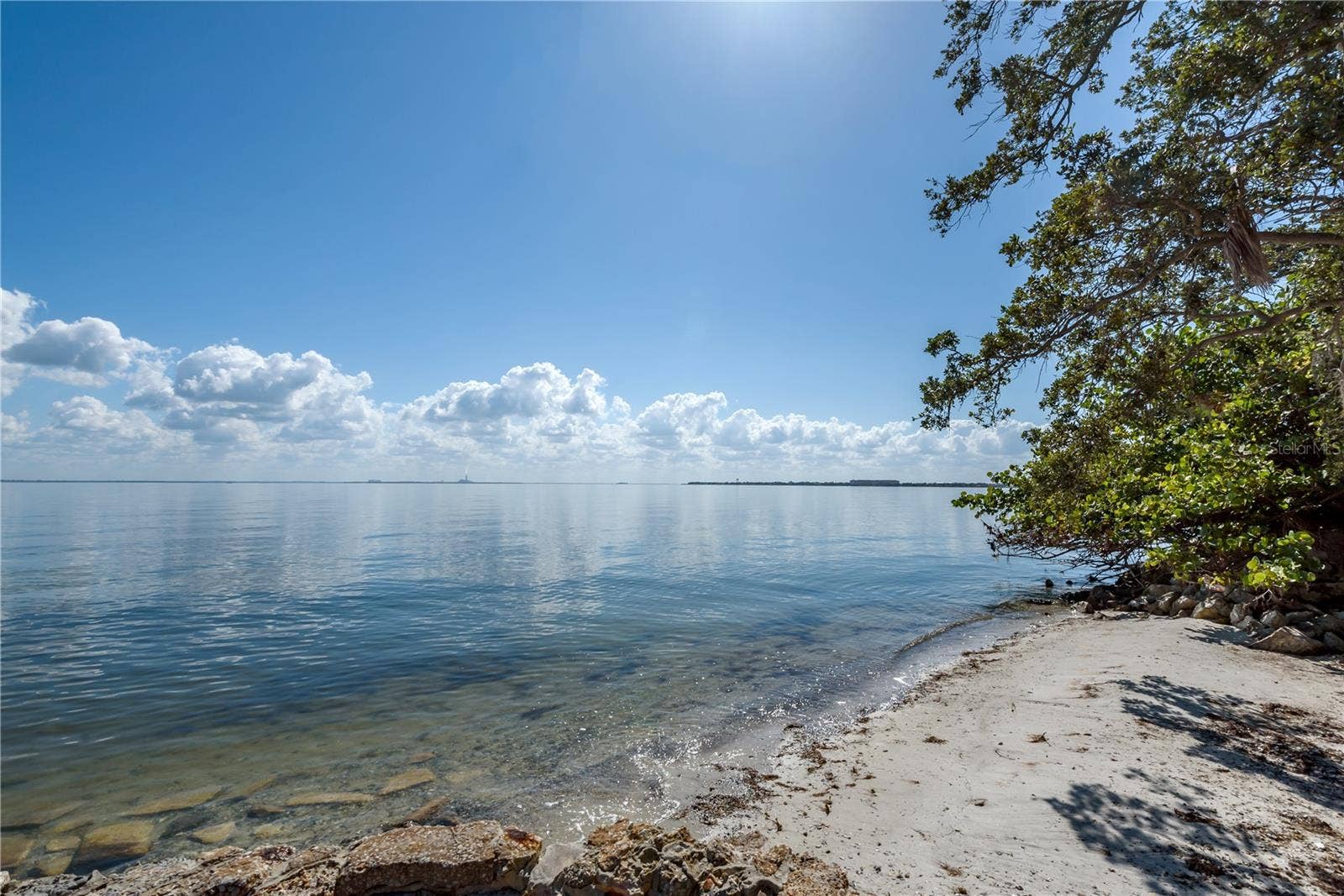 6210 BAYSHORE BOULEVARD, Tampa, FL 33611 6210 BAYSHORE BOULEVARD, Tampa, FL 33611