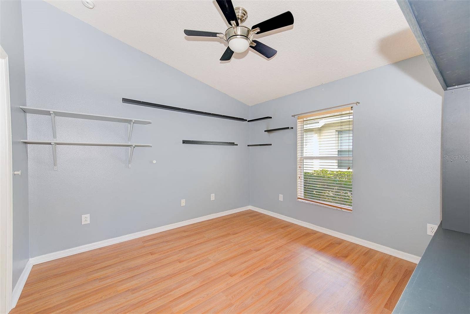 422 DOWN PINE DRIVE, Seffner, FL 33584