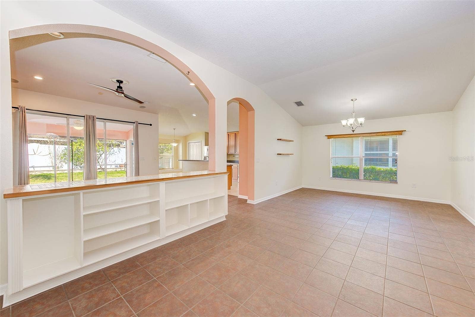 422 DOWN PINE DRIVE, Seffner, FL 33584