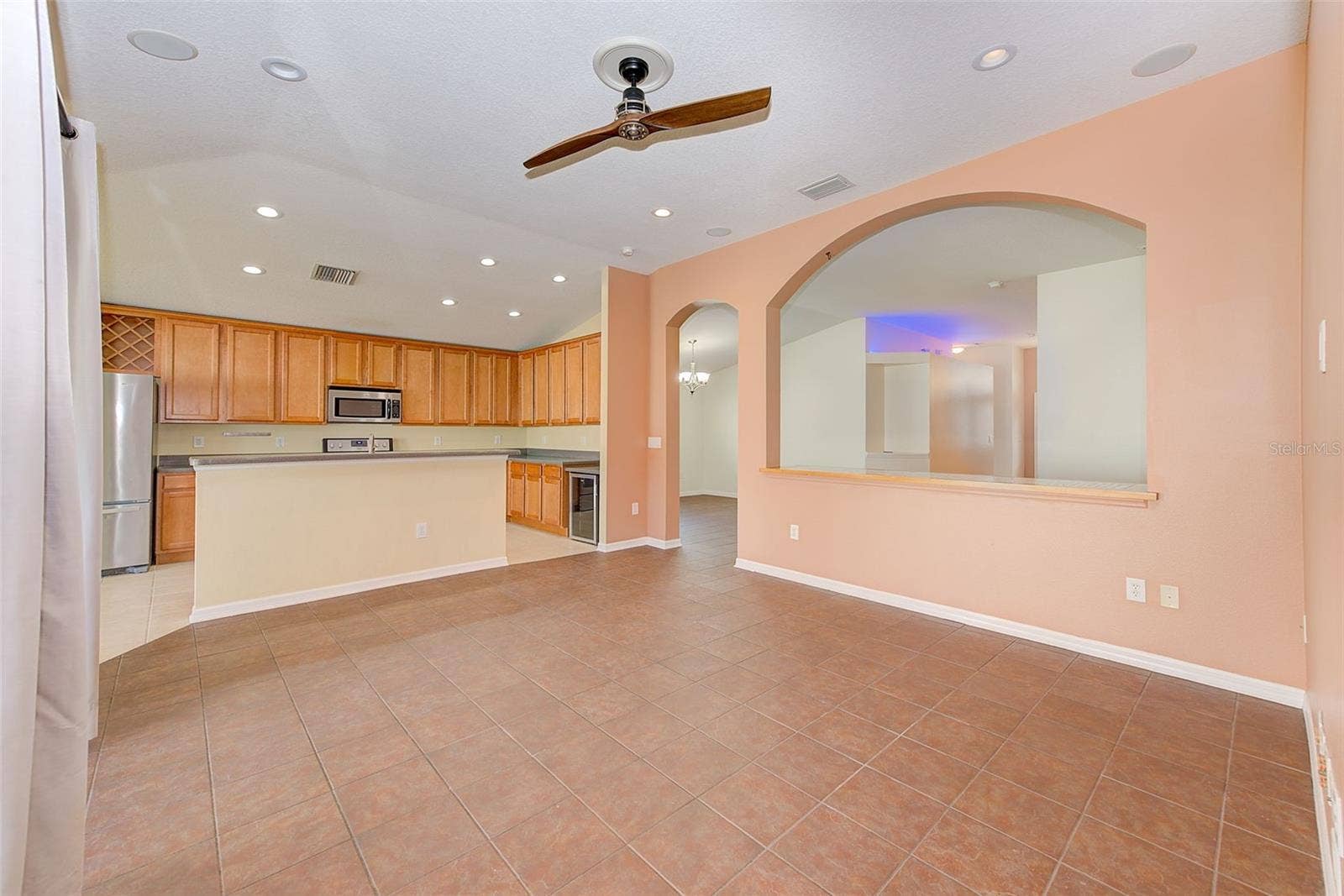 422 DOWN PINE DRIVE, Seffner, FL 33584