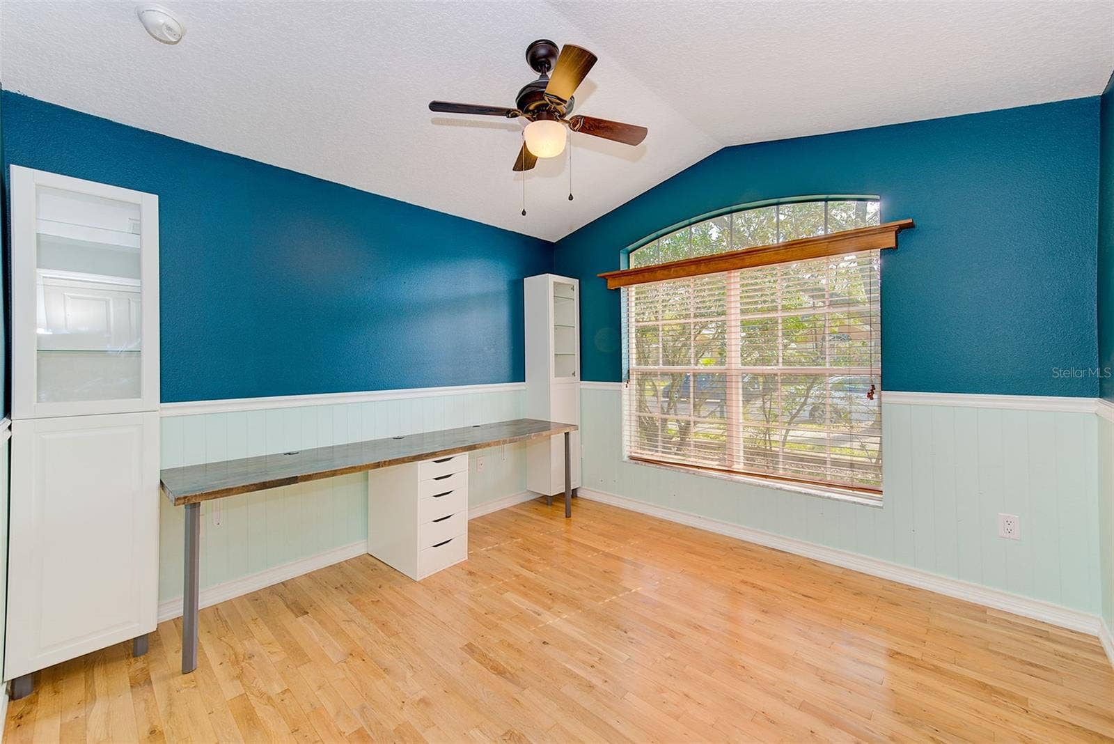 422 DOWN PINE DRIVE, Seffner, FL 33584