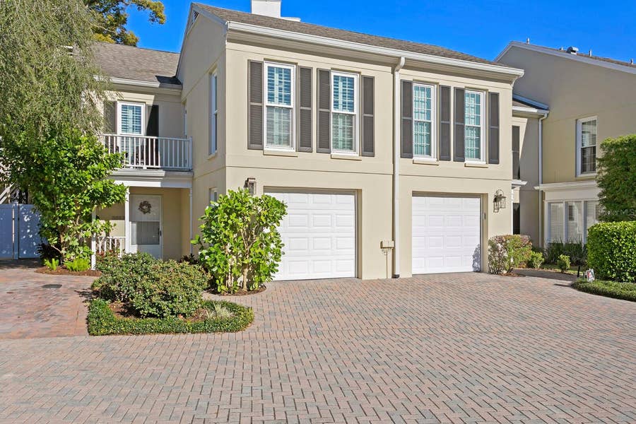 Property photo for 3528 VILLAGE WAY, Tampa, FL