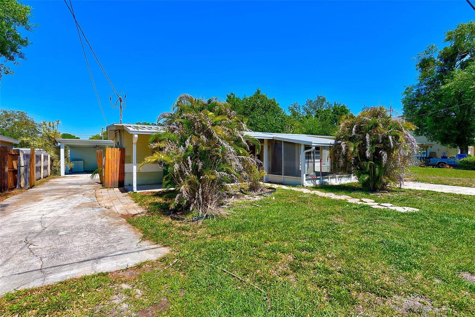 3507 W PRICE AVENUE, Tampa, FL 33611 3507 W PRICE AVENUE, Tampa, FL 33611