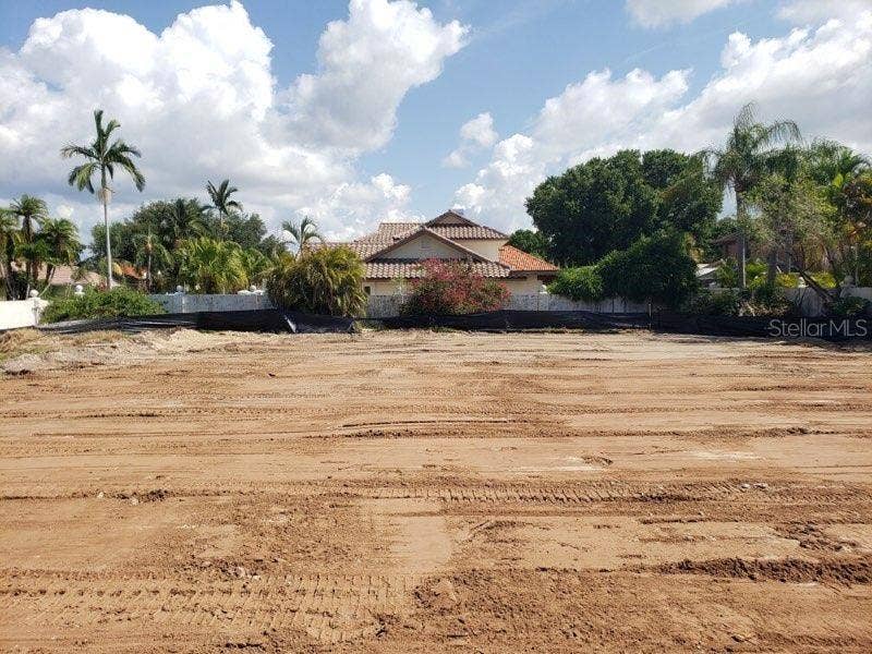 7130 PELICAN ISLAND DRIVE, Tampa, FL 33634 7130 PELICAN ISLAND DRIVE, Tampa, FL 33634